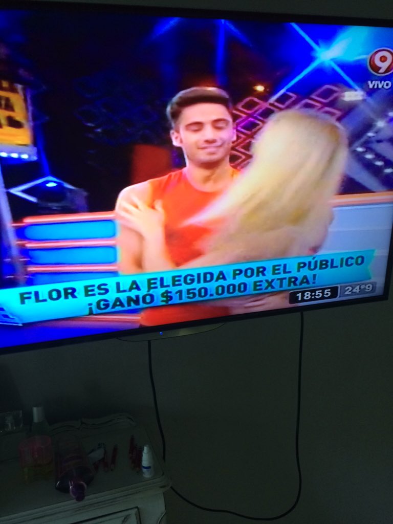 Obvio flor!! Todo vale la pena❤️ gasto credito por vos hasta la muerte 14075 votos!te lo mereces  <a href="/flor_vigna/">Florcita</a> te 💜💖