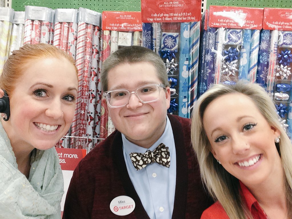 Thankful for grocery sales, a rockin market, and a truly amazing Perishables Asst! #YOUmakeTarget #g198hrwarriors