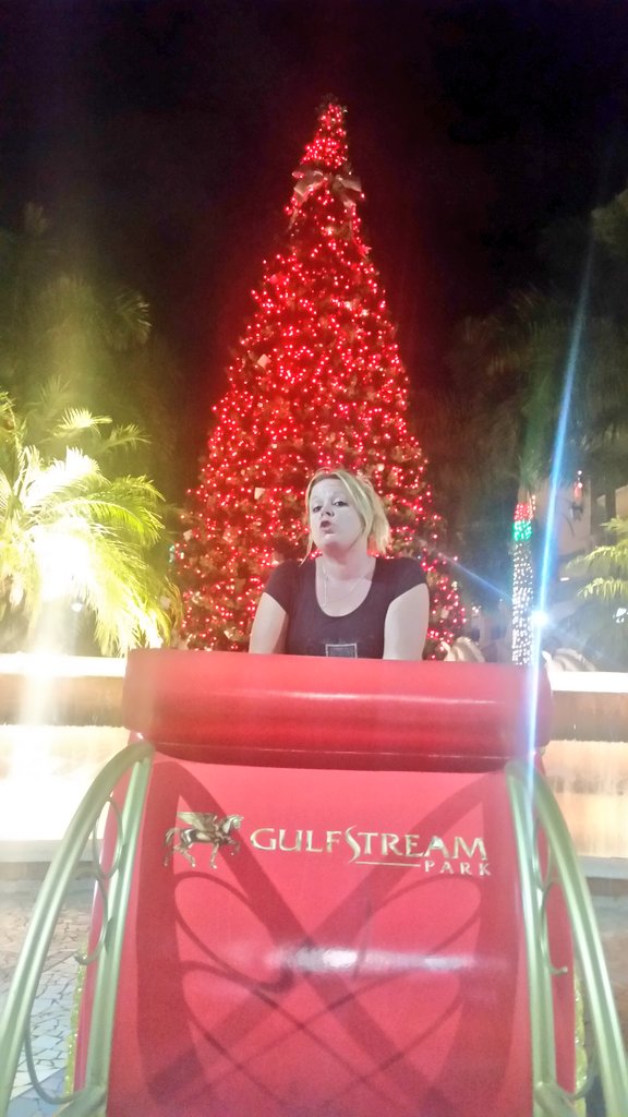 traciew43's tweet image. 