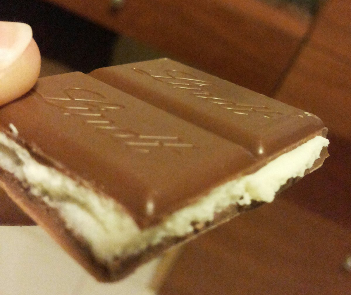 kattenockso's tweet photo. My pseudo-serotonine dose today.
'And in a chemical world it's very, very, very cheap'.
#badday #plainchocolate https://t.co/fMAu2g93Th