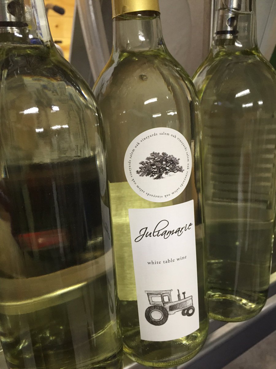 Just a reminder... Julia Marie is BACK! #southjersey #cayuga #winelovers 🍷