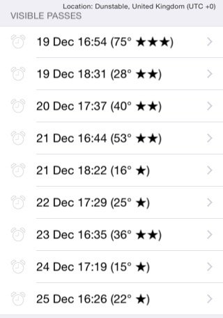 clarecrook's tweet photo. You can see the International Space Station pass over Dunstable, United Kingdom (UTC +0) https://t.co/geV9fDbMJc