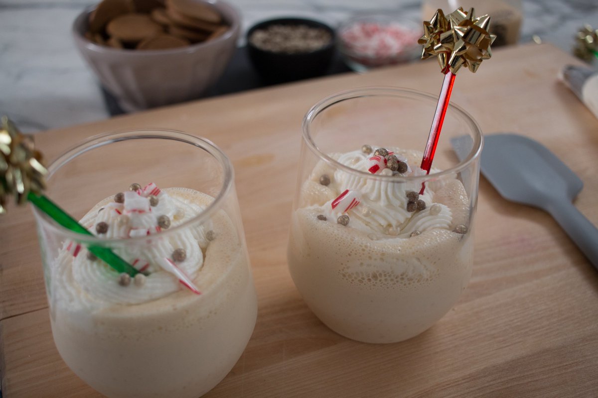trendingon's tweet photo. Can you say holiday party in a glass? https://t.co/8Eviqc53kX #trending #recipe https://t.co/jRF7BXcTsr