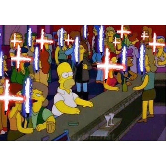 yisucrist's tweet photo. cuando sta todo el mundo hablando d star wars pero a ti te la suda la peli https://t.co/4CanTkTvGZ