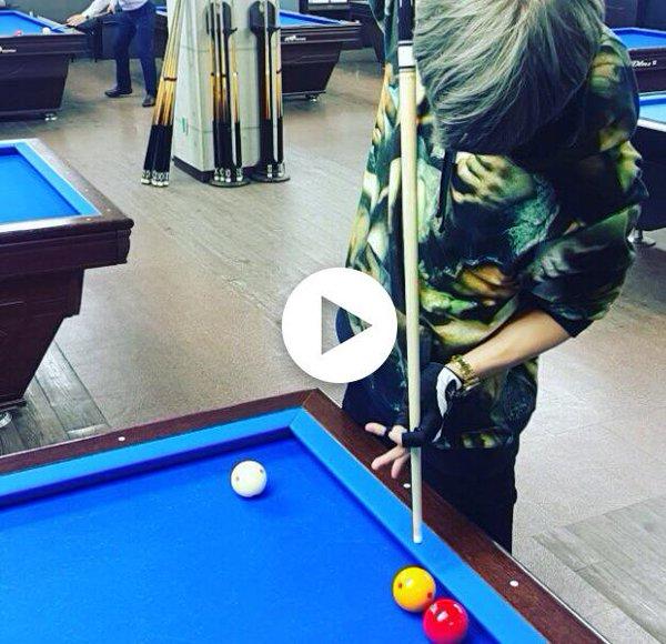 exoblusp's tweet photo. [UPDATE] 150428 CHANYEOL 호잇!! #아주짧은시간텀을이용해연습모드 https://t.co/AbYkw4sxCH