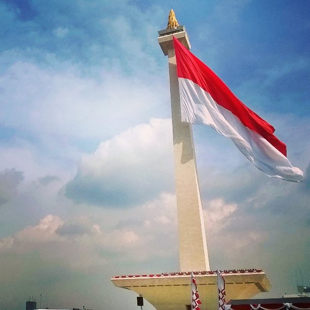 SWAT48_ID's tweet photo. Selamat Hari Bela Negara (HBN) #19Desember Mari Tanamkan Rasa Cinta & Bela Negara Pada Diri Kita #JurnalSWAT48 https://t.co/mSw3y5Zgqe