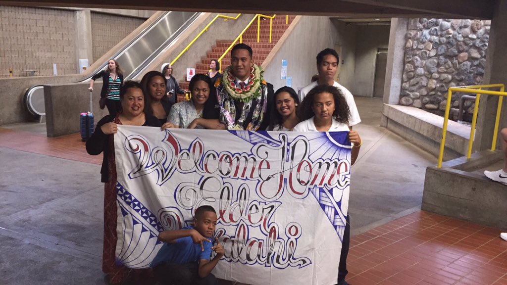 Isaleiii's tweet photo. Welcome Home ELDER VAKALAHI #Giant #TongaMission #RM #ReturnWithHonor https://t.co/7exByFv47A