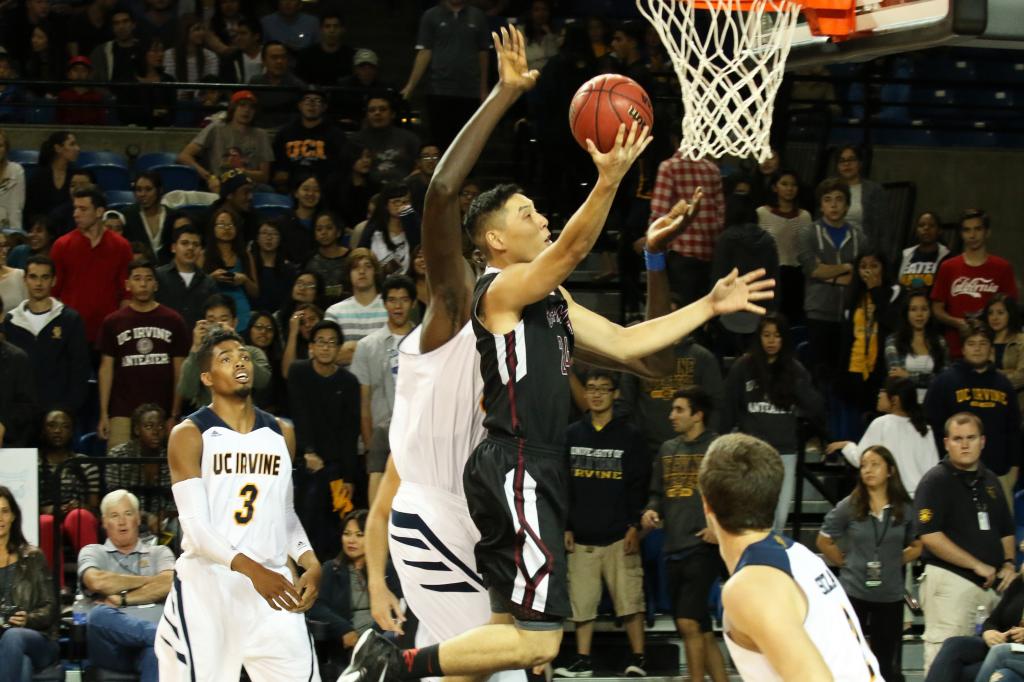 ChapmanSports's tweet photo. .@darrenrovell We're...up...for the challenge! #CUpanthers https://t.co/iqw7DOVSii