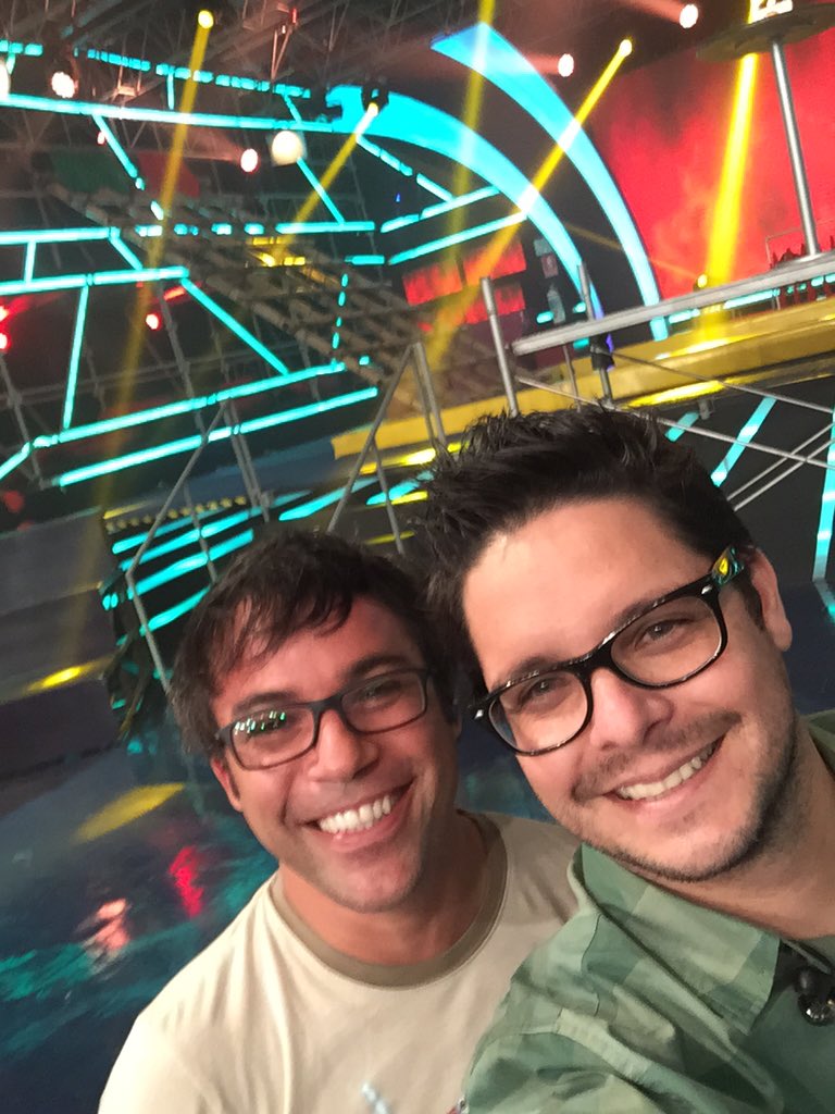 GianPieroDiazOF's tweet photo. Te quiero mucho @SchullerRenzoOF , siempre juntos, que nuevas aventuras vendrán???? https://t.co/OXq9ycTa6g