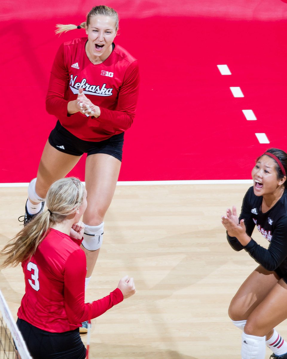 HuskerVB's tweet photo. #Huskers will be in red tomorrow. And so should you! We need the CLink RED and LOUD! We want that #Natty! #GBR https://t.co/WZvAzg0SaA