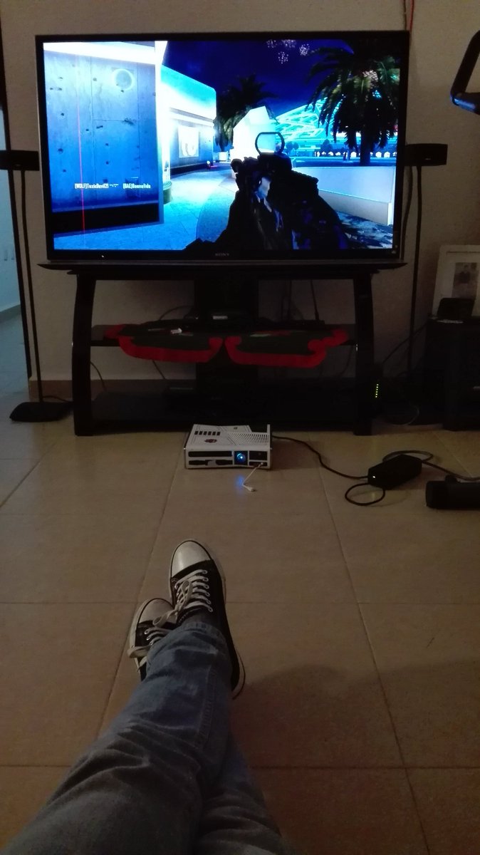 miki_342's tweet photo. Casual jugando #BlackOps2 https://t.co/e8FD7ZCvBZ