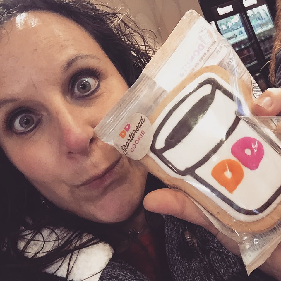 knicksselfie1's tweet image. Dunkin cookie #dunkindonuts #shortbreadcookie #dd#americarunsondunkin #nyc#penn by lauragirl73