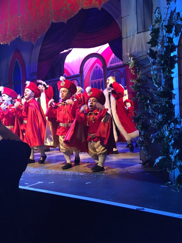 blue stone holistic tweet media