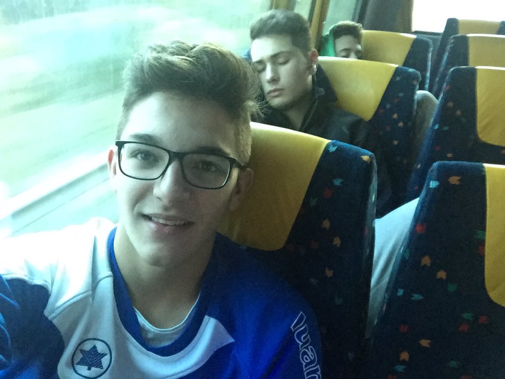 JorgeeGallegoo's tweet photo. Valla sesion, aqui os dejo algunas de las mejores fotos https://t.co/I1ROdHoGsy