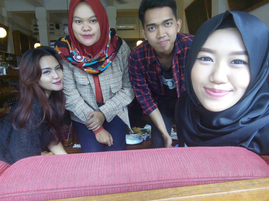 Adellina Fitriyani tweet media