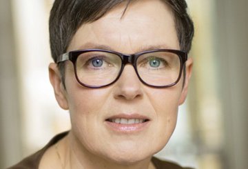 Brenda is huisarts in Zeist, zo komt ze veel mantelzorgers tegen. Gezondheid is volgens haar bit.ly/22fprxy