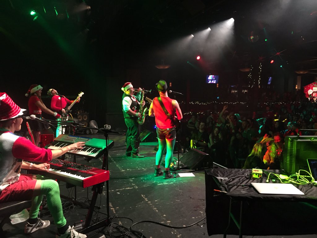 Let's dance! <a href="/GroovenTonic/">Groove n Tonic</a> <a href="/nowthatsugly/">Ugly Sweater Dash 5k</a> <a href="/vansweaterparty/">Ugly Sweater Party</a> #UglyParty