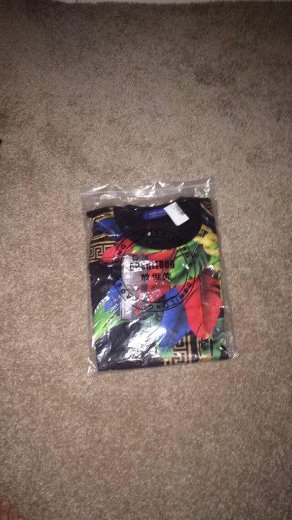 UtahClothes's tweet image. Hmu(NEW)