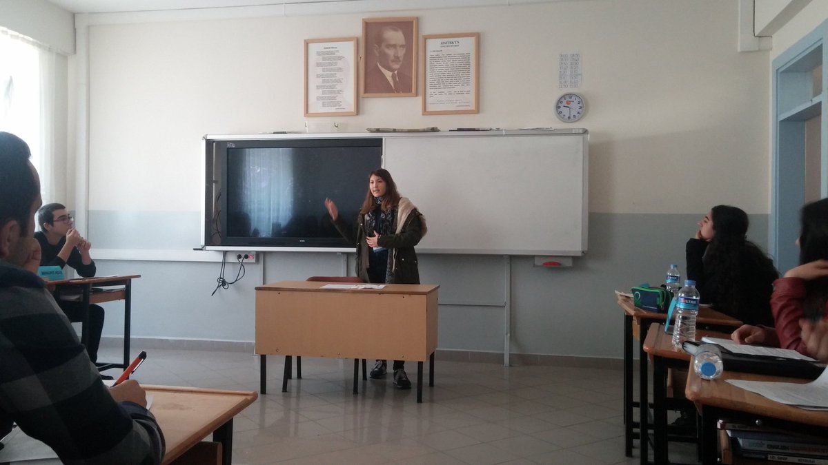 #munazaradedigin Aslı konuşuyor ✋✋