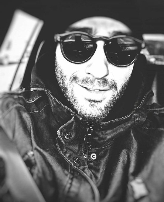 Seckin__Ozdemir's tweet photo. Günaaaydınlaaar olsuunn!
Yarın Günlerdeen #AciAsk 😍😍 
Yarın saat 20.00 da #showtw ekranlarındayızz! #SeckinOzdemir 💗 https://t.co/WEf0lfYePk