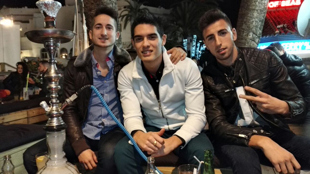 AdriPlaza2's tweet photo. The Best 💪 bonita noche! @NicoYoMismo @_likindoy https://t.co/Anf7ovXegM
