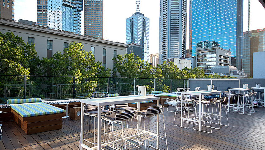 There's a huge new rooftop beer garden in the middle of the CBD: broadsheet.com.au/melbourne/nigh…