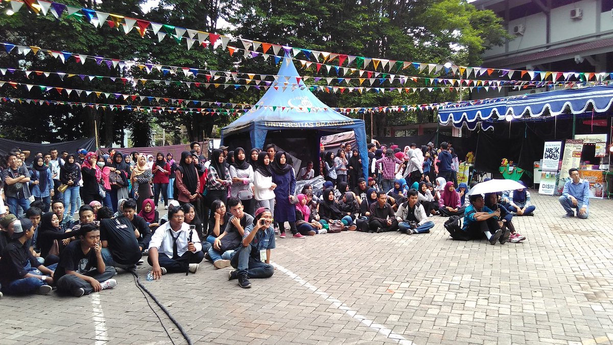 Yuk merapat, BOERLAND 2015 semakin rame nih meski hujan