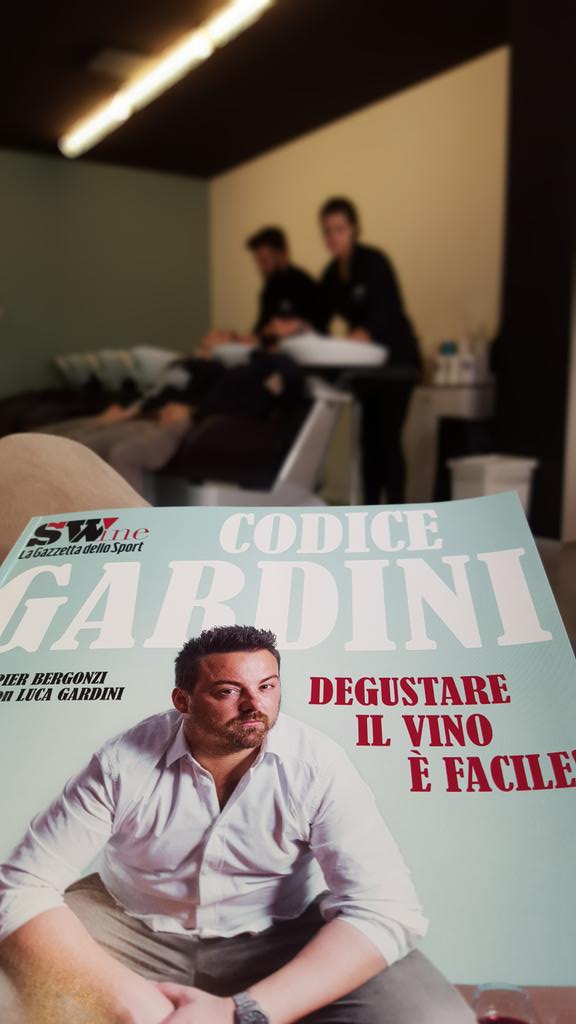 Lorenzo Bighin (@lorenzob77) on Twitter photo Dal barbiere con il #codicegardini è tutta un'altra attesa... <a href="/Gazzetta_it/">La Gazzetta dello Sport</a> <a href="/GardiniLuca/">luca gardini</a> Dal barbiere con il #codicegardini è tutta un'altra attesa... <a href="/Gazzetta_it/">La Gazzetta dello Sport</a> <a href="/GardiniLuca/">luca gardini</a>