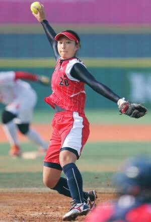 ソフトボール解説かわいいし美人 山根佐由里の結婚相手や経歴をまとめてみました Trendview