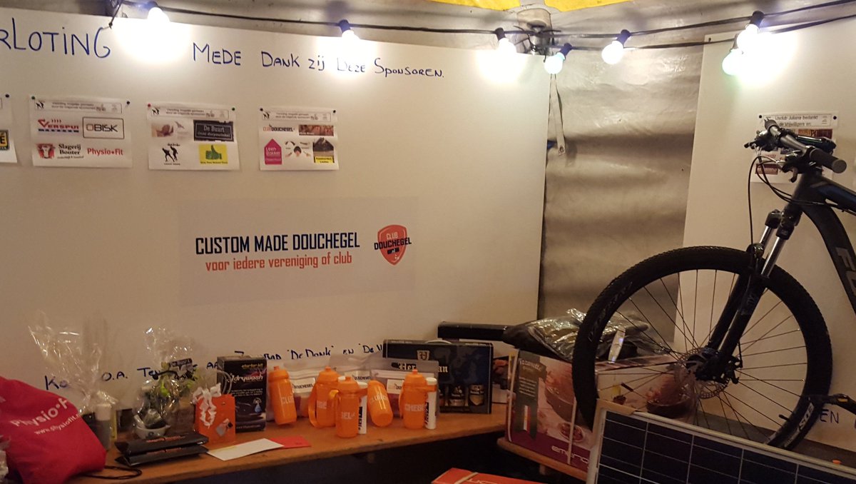 Clubdouchegel's tweet photo. @Clubdouchegel is vandaag aanwezig bij de @JvA_Wintercomp in Hoornaar. Ook sponsoren we diverse prijzen. Zet hem op! https://t.co/C0cAB4T9i8