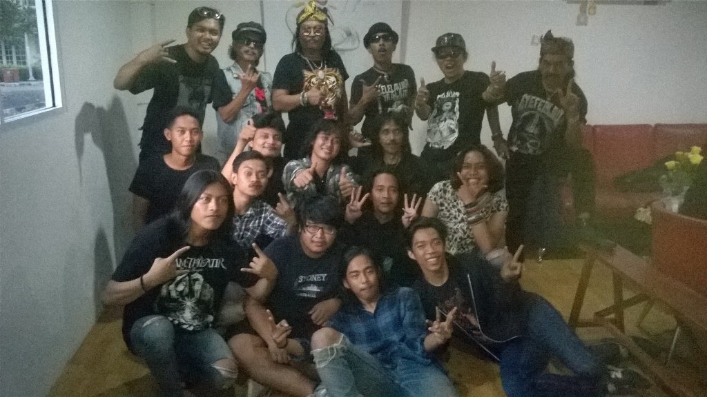 Bergembira bersama @OM_PMR happy-happy together-together di acara <a href="/temanahok/">Teman BTP</a>