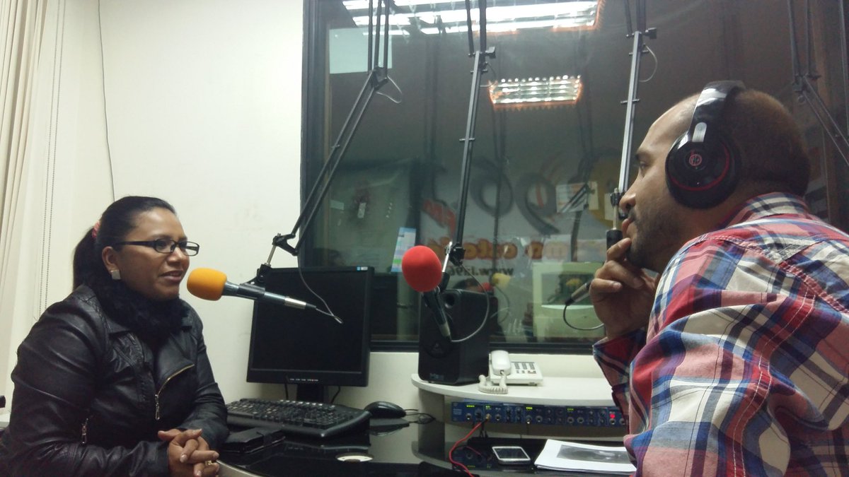 elcarrascoc's tweet photo. Hoy en #AjíRadio, tenemos invitados especiales Sonia Fernández de Radio La Mega y Sebastián Crespo de Radio Mágica. https://t.co/AQtlW99tL3