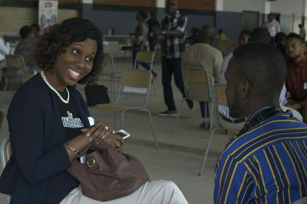 SubaPhotoApp's tweet image. Speed mentoring session at Barcamp Accra. See all the photos here   #BcAccra
