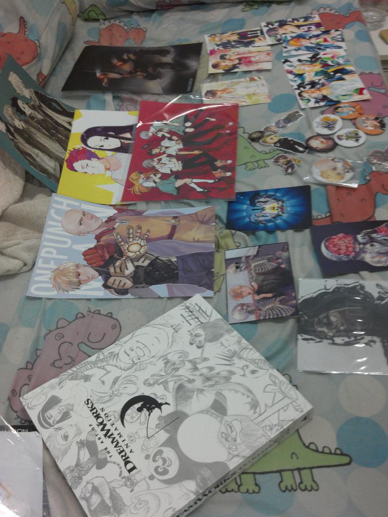 KennieSilver's tweet photo. I spent over 200 at #cf2k15 on day 1 https://t.co/FQDoZAIgPQ