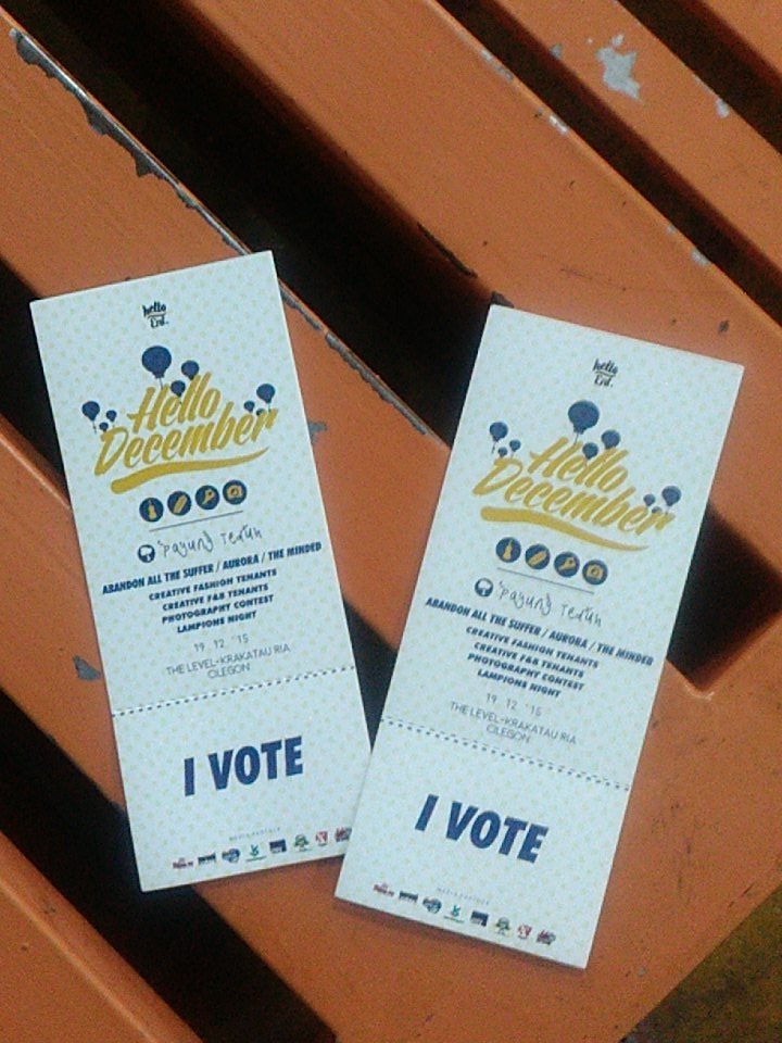 Neduh bareng yuk di eventnya hello december <a href="/HelloEnt/">Hello Entertainment</a>  with <a href="/payungteduh/">payungteduh</a>, mimin tunggu yah ;)