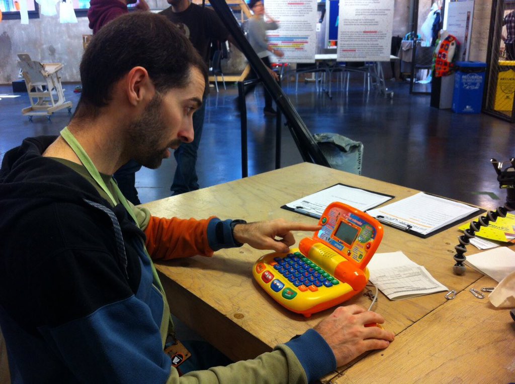 soulseekers's tweet image. Estoy currando a saco en el #festilab de @medialabprado