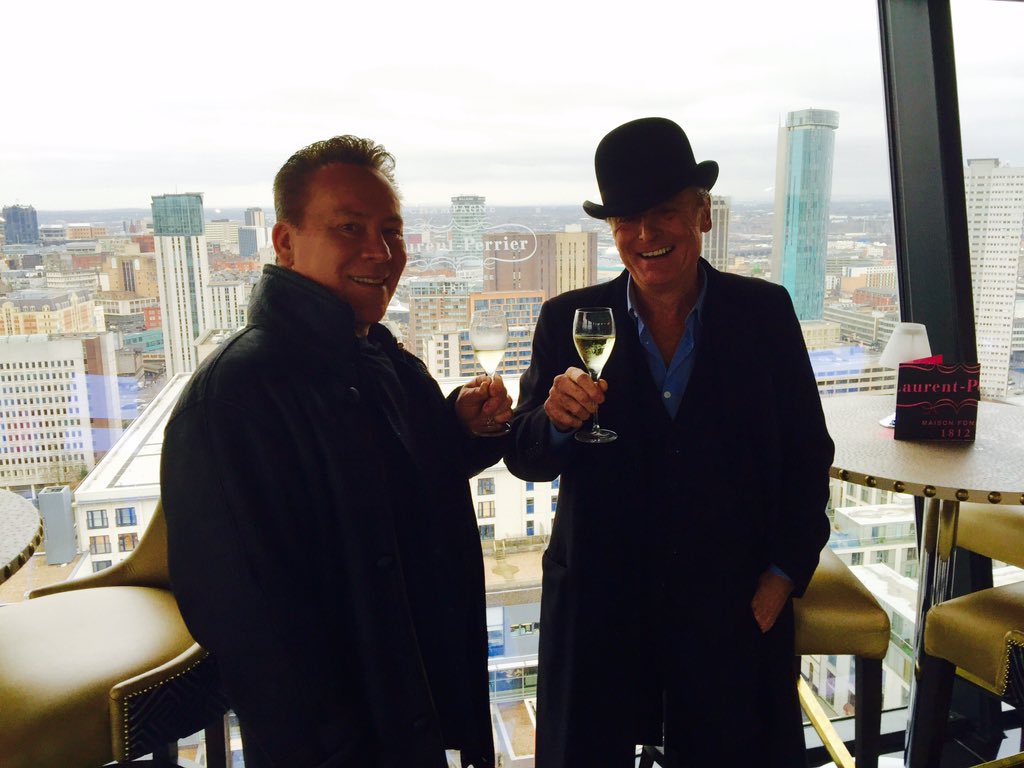 BTUB40's tweet photo. Greetings comrades... UB40 here...Where in Birmingham are we? https://t.co/5PCS6l9ulq