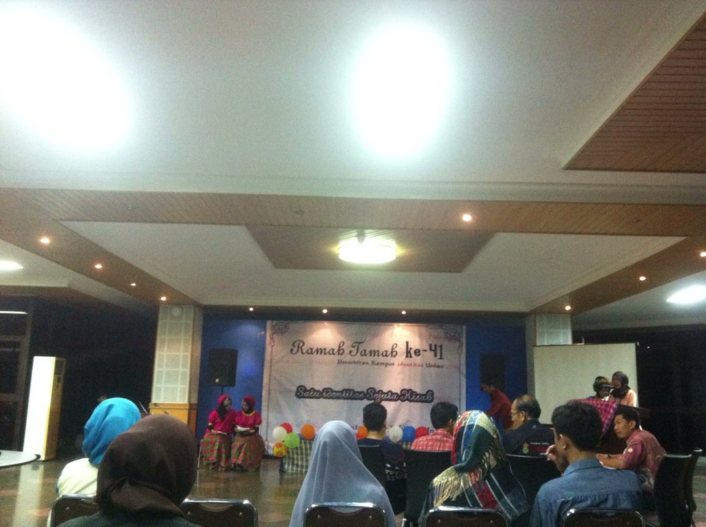 <a href="/identitasonline/">identitas unhas</a> selamat milad ke 41 Identitas Unhas. Tegakkan pena , kabarkan kebenaran!