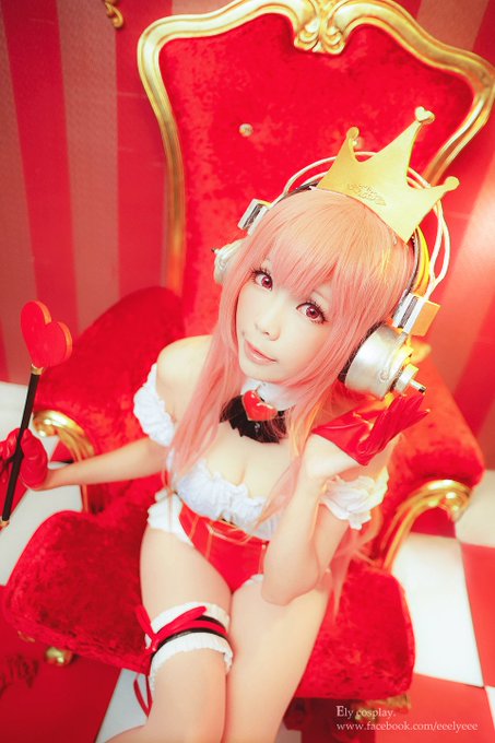 Twitterのコスプレ画像16