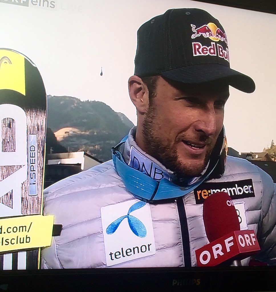 And he did it again! So excited you're back <a href="/akselsvindal/">Aksel Lund Svindal</a> - congrats to <a href="/Kjansrud/">Kjetil Jansrud</a> too - #attackingvikings
