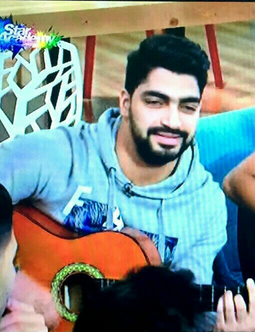 monasaadoun74's tweet photo. الموسم دا ناقص مينا بجد 👌
ايوة بقي على الجيتار سمعهم ياقبطاااان🎵💃
    @Mina_Atta_ https://t.co/MT2IlhMQlX