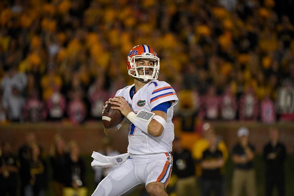 SportsCenter's tweet photo. Will Grier to transfer from FLA. He was suspended for testing positive for PEDs. (via @schadjoe & multiple reports) https://t.co/F9nREwRpkU
