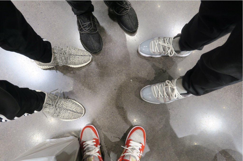 IcySoleOnline's tweet photo. S/O to @Footaction ( @itrapp365 @shineteamkma , remy ain’t got a Twitter lol 🤔) https://t.co/RAC84A5Xnm