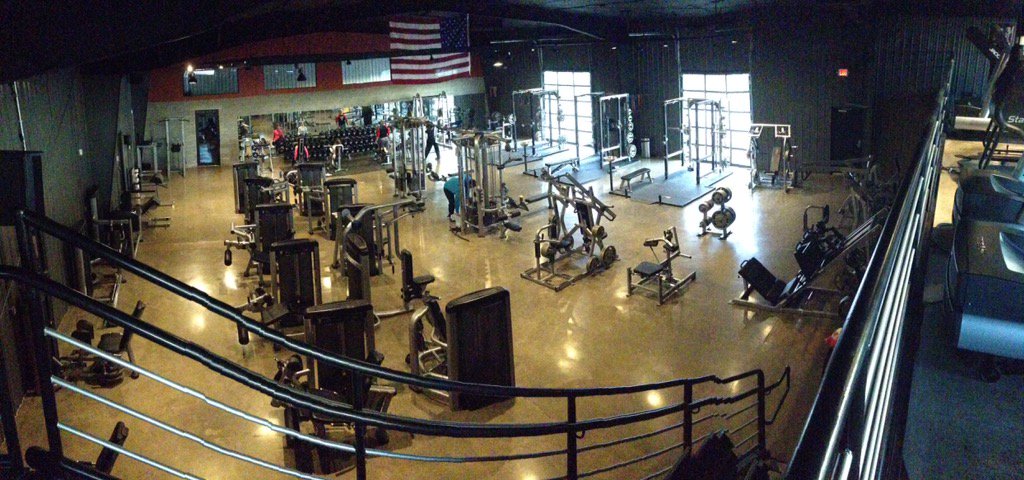 DR_Yeomans's tweet photo. I adore this place 😍🇺🇸❤️
@jennyannmac
#TrueNorth
#PerfectGym https://t.co/CNRayJjHF1