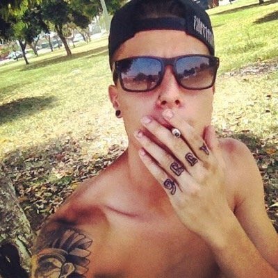 pctoria tweet picture