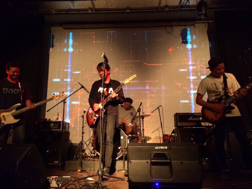 Hell yeah! @zzuf_ akhirnya tampil di #encoremusic5