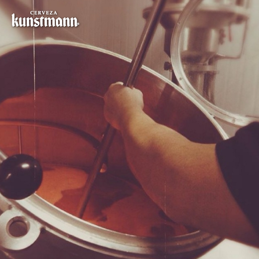 KunstmannEC's tweet photo. Creando a la más deliciosa!! https://t.co/7MAPH41Xmt