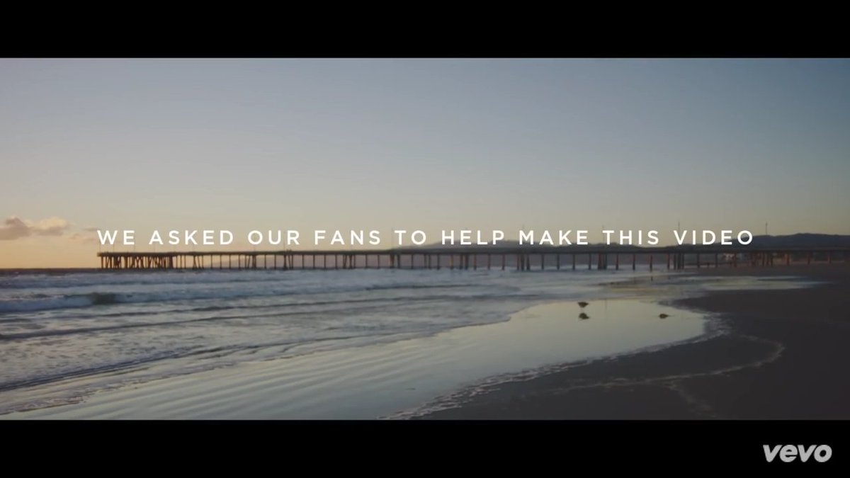Luke5SOSCebuPH's tweet photo. This is probably the best thing I saw today. I'm in tears, I swear. -K
#JetBlackHeartMusicVideo https://t.co/7CUM01SqQp