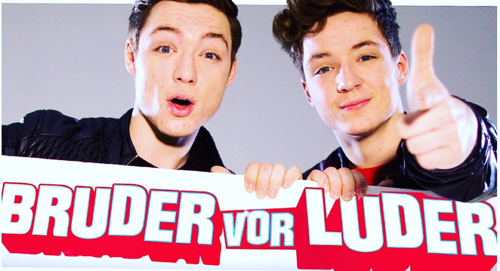 dielochis's tweet photo. ‼️ NEUES MUSIKVIDEO! 🎶😍‼️

Das Video zum offiziellen Song zum Film ist da, Freunde!! 🎉🙏🏼🎥

https://t.co/edqTZ54DaO https://t.co/RK1peaS6EJ