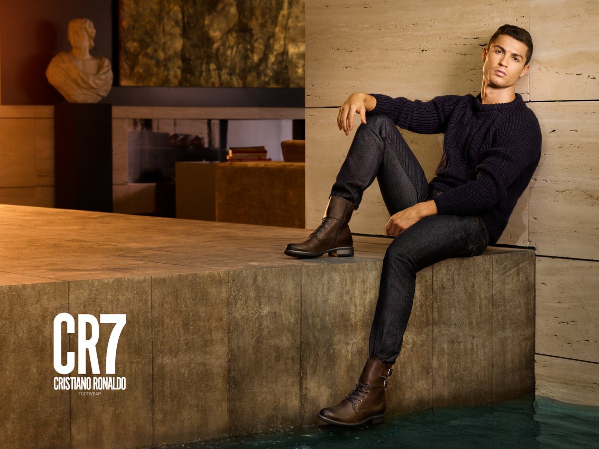 Cristiano Ronaldo at Home for Vogue España – The Fashionisto